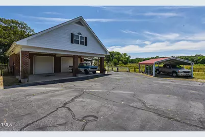 2371 Nc-210, Smithfield, NC 27577 - Photo 35