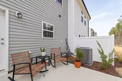 544 Barrington Row Avenue, Zebulon, NC 27597 - Photo 29