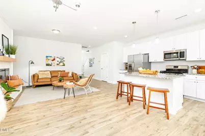 544 Barrington Row Avenue, Zebulon, NC 27597 - Photo 9