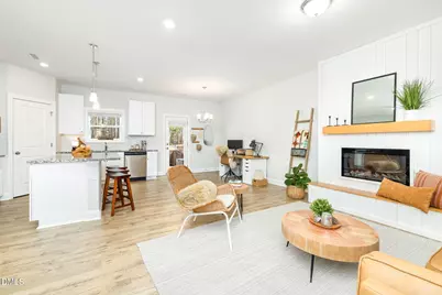 544 Barrington Row Avenue, Zebulon, NC 27597 - Photo 7