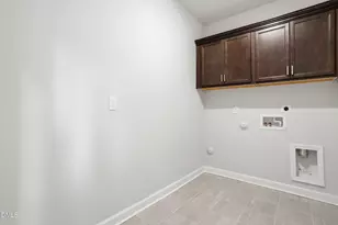 1105 Bell Heather Rd, Durham, NC 27703 - Photo 17