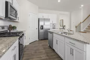 510 Ashley Run, Sanford, NC 27330 - Photo 3