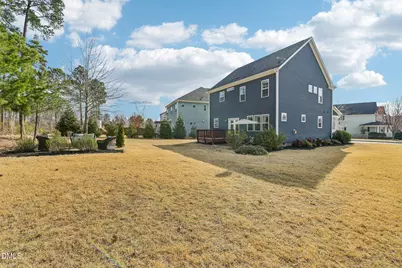 572 Beacon Ridge Boulevard, Chapel Hill, NC 27516 - Photo 47