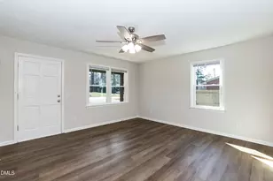 808 W Rose St, Sanford, NC 27330 - Photo 5