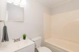 808 W Rose St, Sanford, NC 27330 - Photo 11