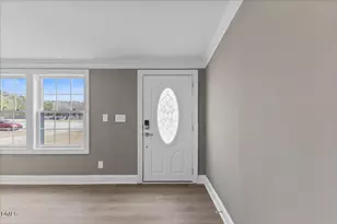 21 Stonewall Ct, Sanford, NC 27332 - Photo 9