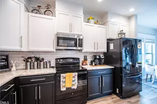 1004 Ledgemont Ct, Fuquay Varina, NC 27526 - Photo 21