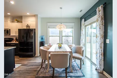 1004 Ledgemont Court, Fuquay-Varina, NC 27526 - Photo 15