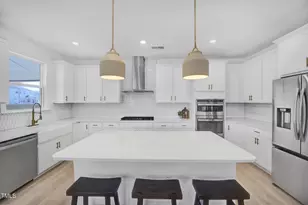 604 Salmonberry Dr, Holly Springs, NC 27540 - Photo 5