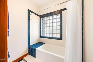 500 Marvin Edwards Ln, Chapel Hill, NC 27517 - Photo 15