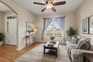 615 Lenoir Dr, Spring Lake, NC 28390 - Photo 5