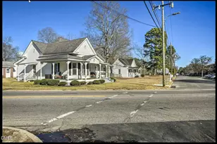 242 W Academy St, Wendell, NC 27591 - Photo 7