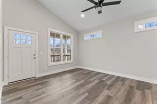 531 Booth St, Roxboro, NC 27573 - Photo 7