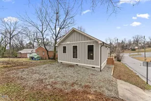 531 Booth St, Roxboro, NC 27573 - Photo 35