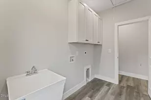 531 Booth St, Roxboro, NC 27573 - Photo 17