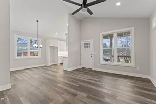 531 Booth St, Roxboro, NC 27573 - Photo 7