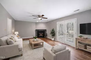 549 Darby Glen Ln, Durham, NC 27713 - Photo 5