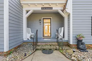 213 W Stevens St, Smithfield, NC 27577 - Photo 3