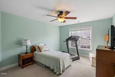 10920 Clovermill Circle, Raleigh, NC 27617 - Photo 25