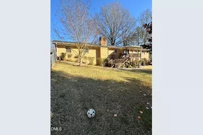 2203 Longwood Avenue, Sanford, NC 27330 - Photo 3