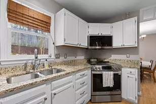 5109 Carolwood Ln, Durham, NC 27713 - Photo 9