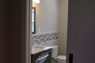 211 W Chatham St, Apex, NC 27502 - Photo 7