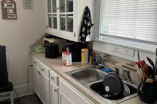 1301 Dickinson Ave, Greenville, NC 27834 - Photo 9