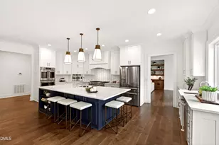 5607 Lambshire Dr, Raleigh, NC 27612 - Photo 5