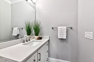 5607 Lambshire Dr, Raleigh, NC 27612 - Photo 51