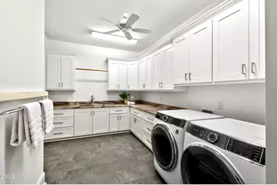 5607 Lambshire Drive, Raleigh, NC 27612 - Photo 13