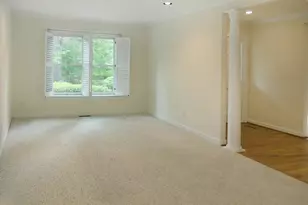 5 Peaceful Pl, Chapel Hill, NC 27517 - Photo 5