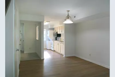 138 Kingsbury Drive, Chapel Hill, NC 27514 - Photo 5