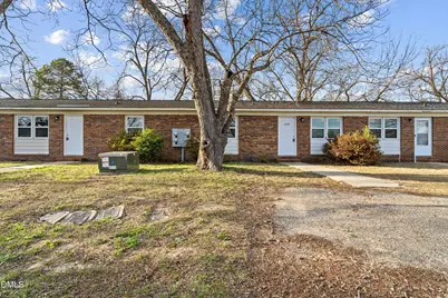 1218 Southwood Drive #1218, 1220, 1222, 1224, Fayetteville, NC 28304 - Photo 1