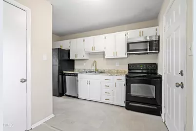 1218 Southwood Drive #1218, 1220, 1222, 1224, Fayetteville, NC 28304 - Photo 11