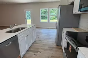 228 Jacobs Rdg Dr, Four Oaks, NC 27524 - Photo 5