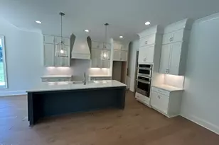 220 Meadow Walk Dr, Fuquay-Varina, NC 27526 - Photo 3