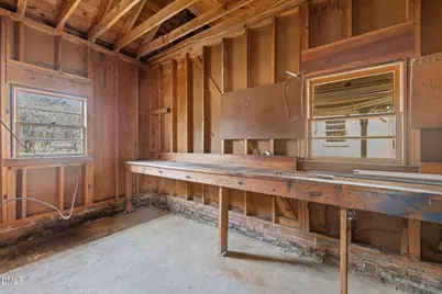 303 N Lincoln Street, Benson, NC 27504 - Photo 59