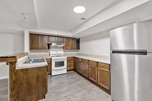 303 N Lincoln St, Benson, NC 27504 - Photo 43