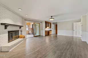 303 N Lincoln St, Benson, NC 27504 - Photo 27