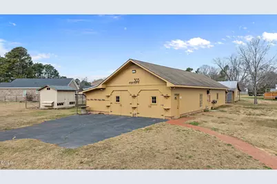 303 N Lincoln Street, Benson, NC 27504 - Photo 53