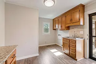 303 N Lincoln St, Benson, NC 27504 - Photo 23