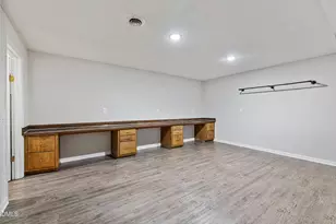 303 N Lincoln St, Benson, NC 27504 - Photo 47