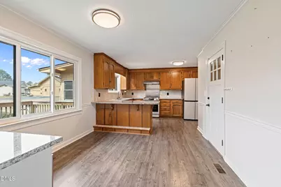 303 N Lincoln Street, Benson, NC 27504 - Photo 21