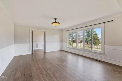 303 N Lincoln Street, Benson, NC 27504 - Photo 15