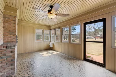 303 N Lincoln Street, Benson, NC 27504 - Photo 13