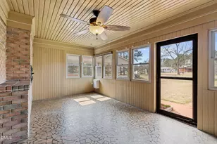 303 N Lincoln St, Benson, NC 27504 - Photo 13