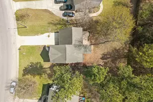 1071 Heritage Manor Dr, Raleigh, NC 27610 - Photo 37