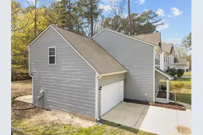 1071 Heritage Manor Drive, Raleigh, NC 27610 - Photo 35