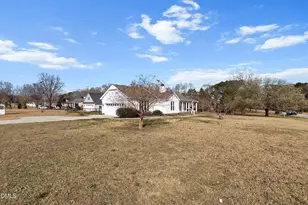 1998 Woodstone Dr, Clayton, NC 27527 - Photo 5