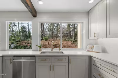 211 Glenhill Lane, Chapel Hill, NC 27514 - Photo 9